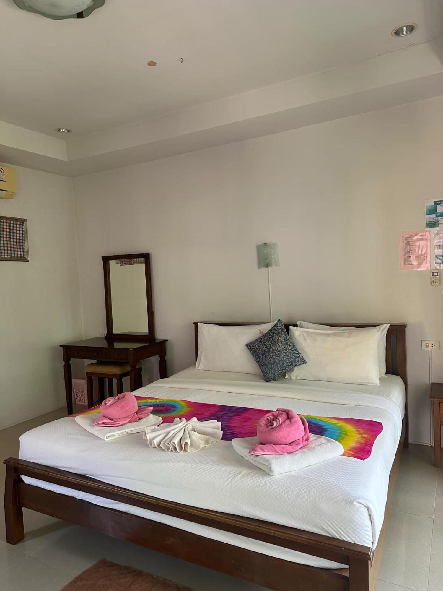קו לנטה Pinky Bungalow Resort & Villa - Sha Extra Plus מראה חיצוני תמונה