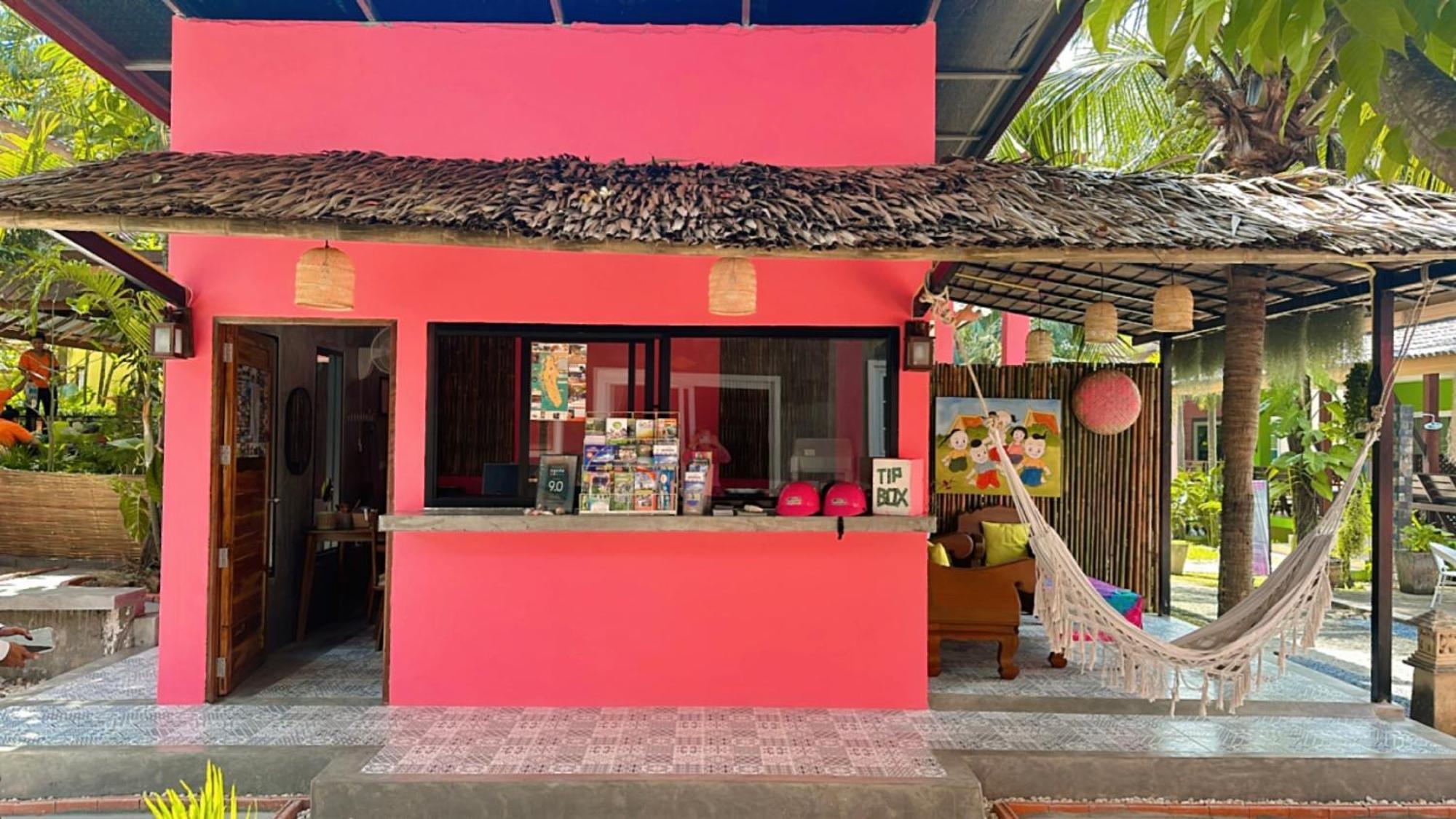 קו לנטה Pinky Bungalow Resort & Villa - Sha Extra Plus מראה חיצוני תמונה