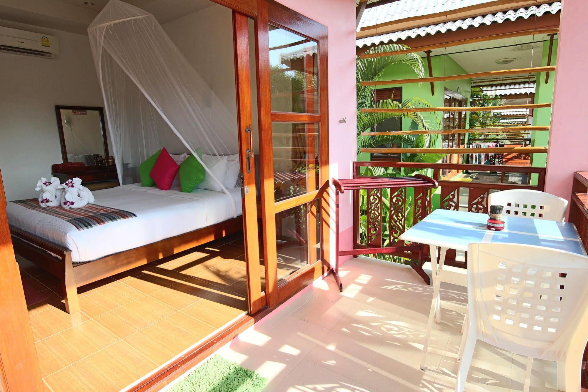 קו לנטה Pinky Bungalow Resort & Villa - Sha Extra Plus מראה חיצוני תמונה